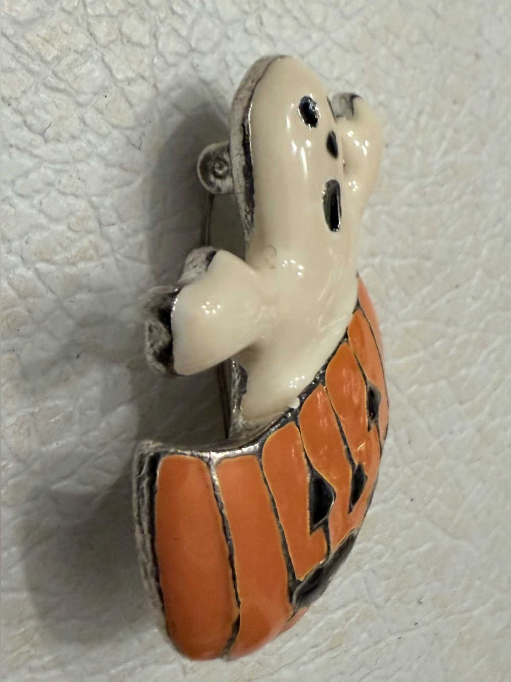 Halloween Ghost in Pumpkin enamel brooch - White and Orange - Picture 4 of 8